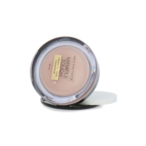 043 Golden Ivory