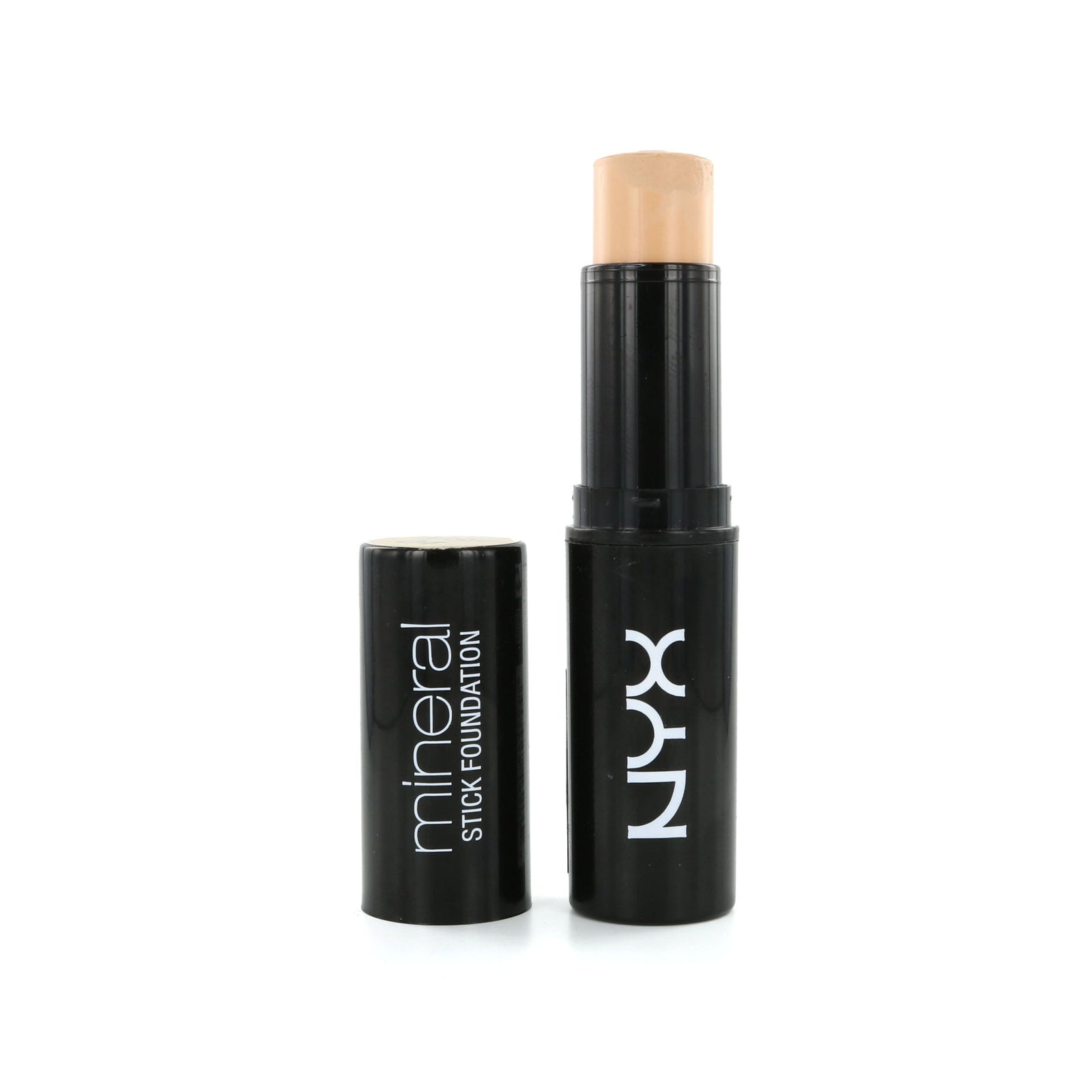 NYX Mineral Foundation Stick - 04 Light Medium