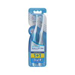 Oral-B Pro-Expert Anti-Plaque Duo Tandenborstel - 35 Medium Grey-Light Blue